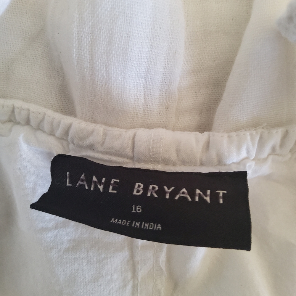 Lane Bryant white embroidered Classic Square-Neck Tank Top Size 16 - Picture 7 of 9
